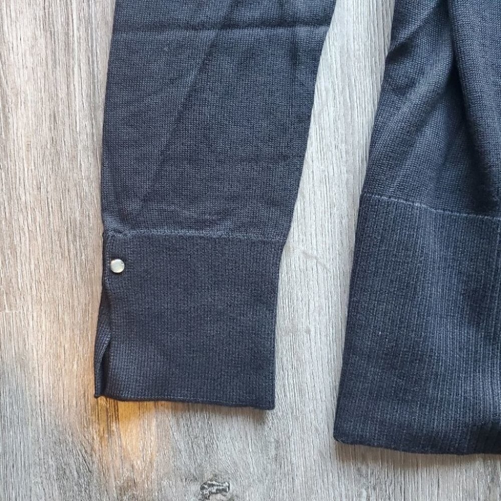 WHBM Cardigan - Picture 5 of 6
